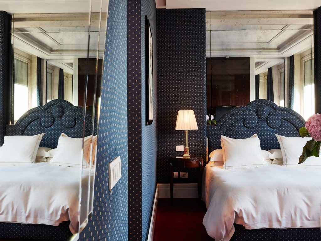 Lord Byron - Small Luxury Of The World Hotel