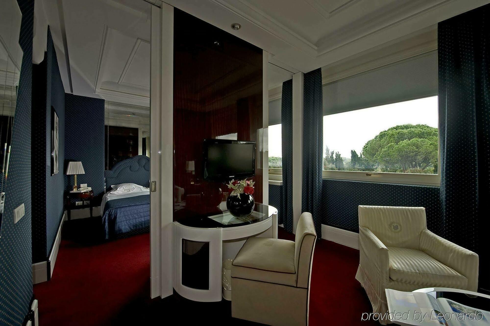 Lord Byron - Small Luxury Of The World 5*