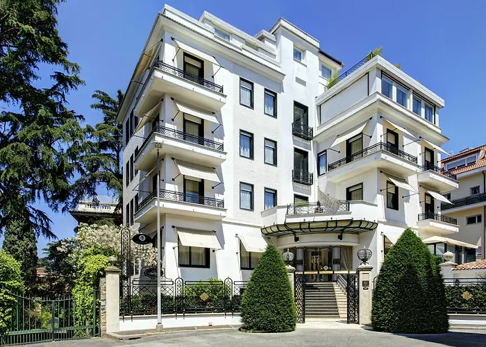 Hotel Lord Byron - Small Luxury Hotels Of The World