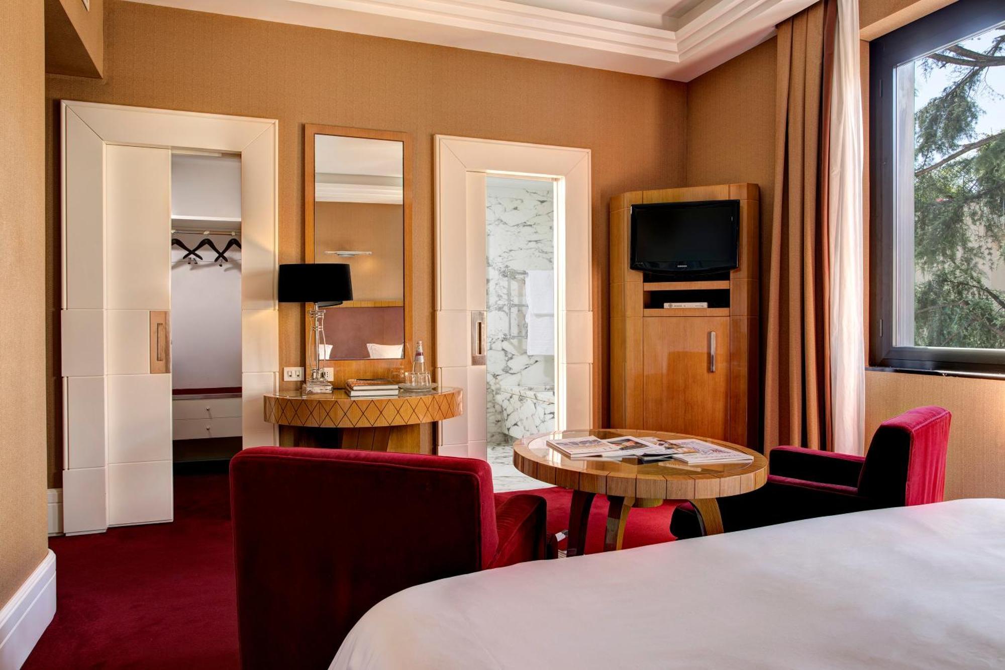 Hotel Lord Byron - Small Luxury Of The World 5*